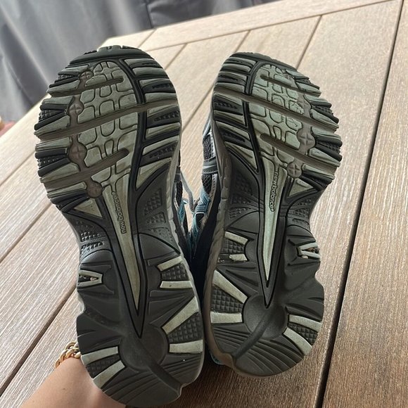 New balance trail running sneakers gray/blue size 7.5 - Picture 6 of 6